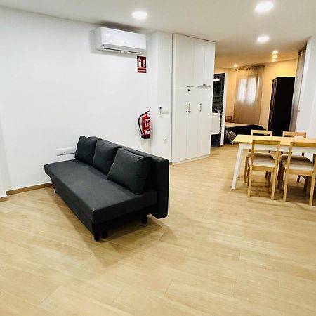 Patraix Nice Suite บาเลนเซีย ภายนอก รูปภาพ