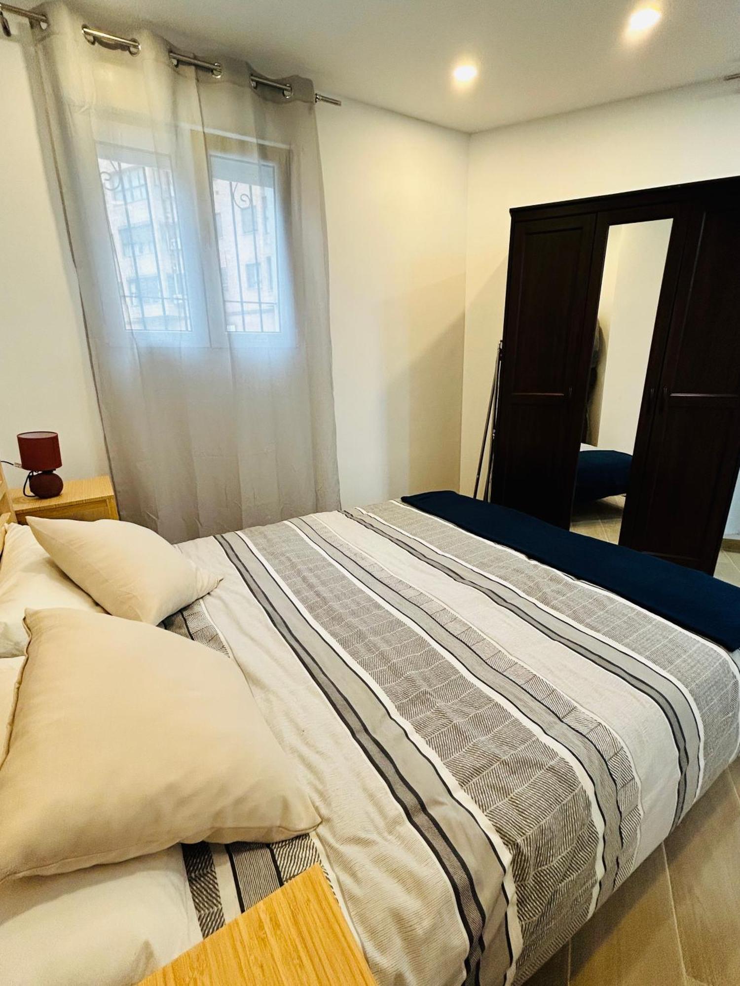 Patraix Nice Suite บาเลนเซีย ภายนอก รูปภาพ